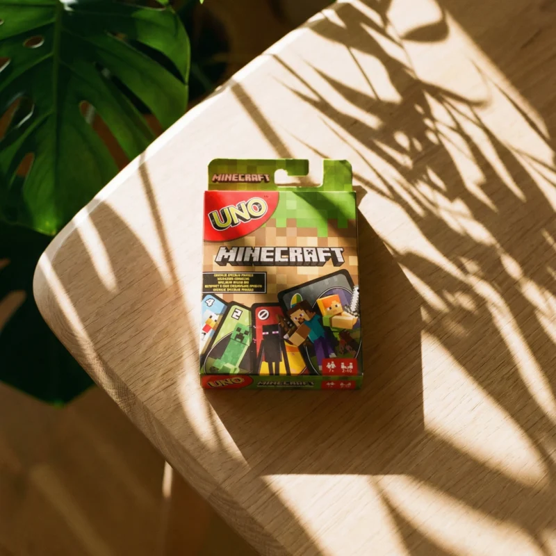 minecraft-uno-card-game-family-party-game-collectible-edition