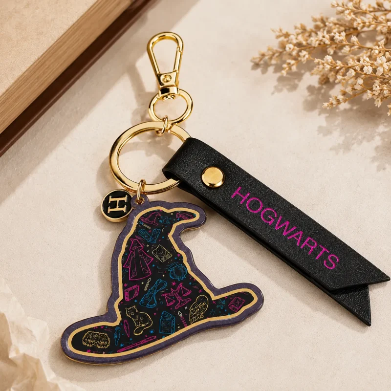 hogwarts-legacy-wizard-hat-keychain-magical-sorting-hat-inspired-keyring